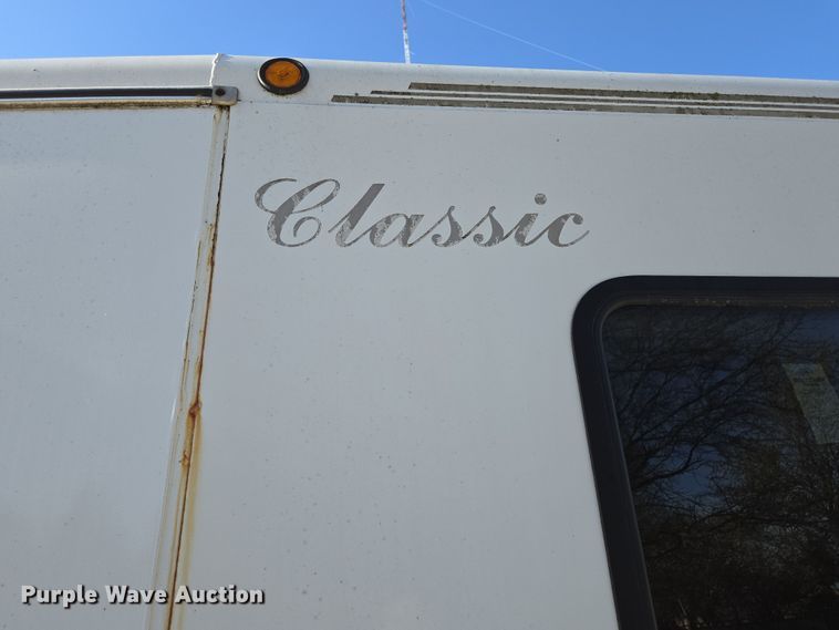 image for item EN3559 2001 Titan Trailer Mfg. Inc. horse trailer