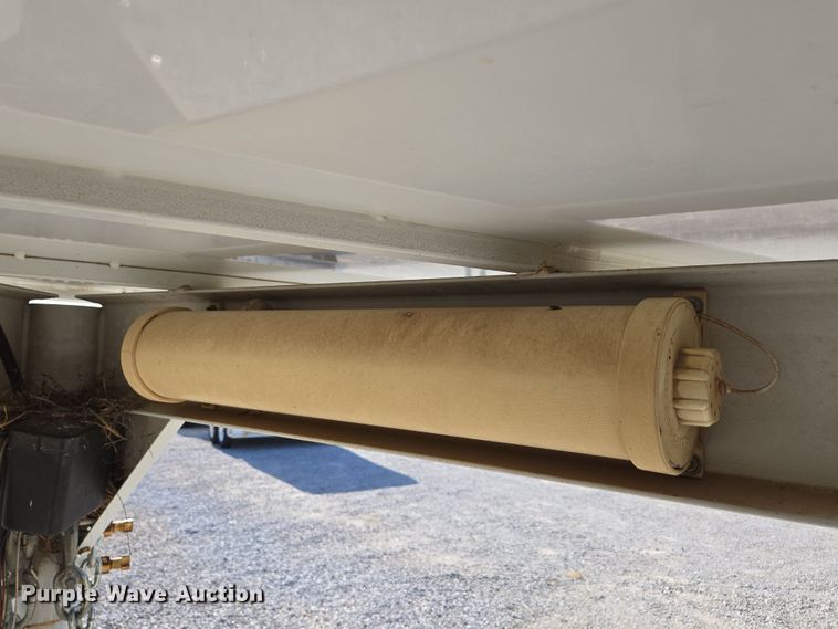 image for item EN3559 2001 Titan Trailer Mfg. Inc. horse trailer