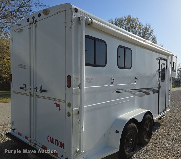 image for item EN3559 2001 Titan Trailer Mfg. Inc. horse trailer