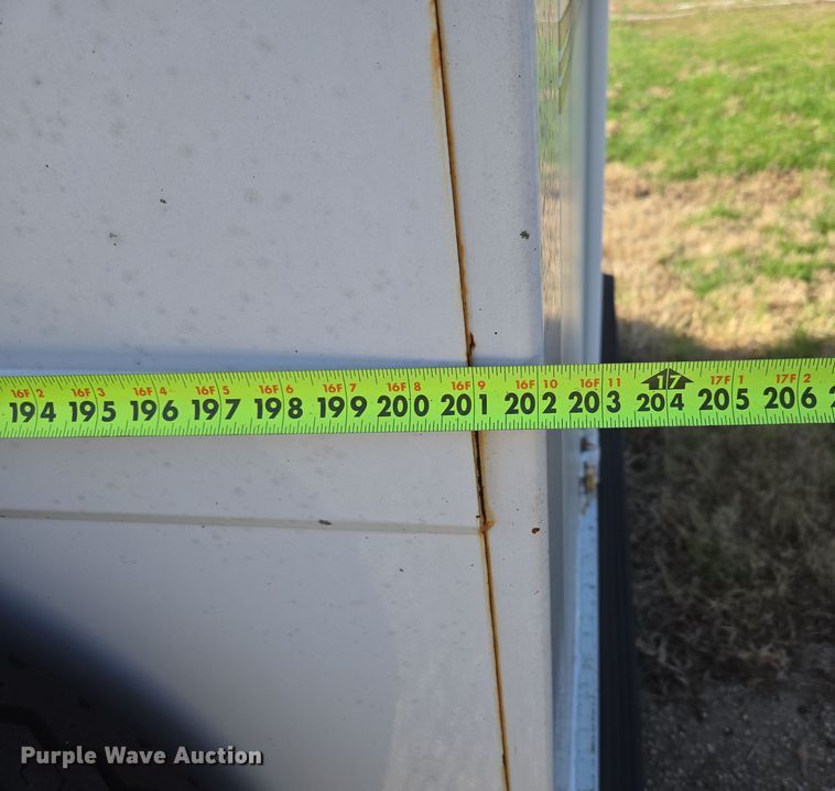 image for item EN3559 2001 Titan Trailer Mfg. Inc. horse trailer