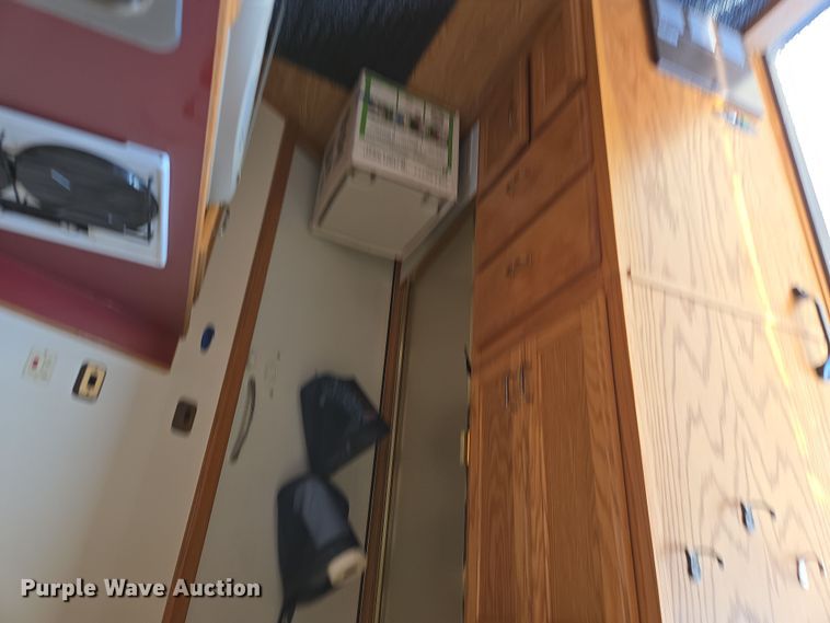 image for item EN3559 2001 Titan Trailer Mfg. Inc. horse trailer