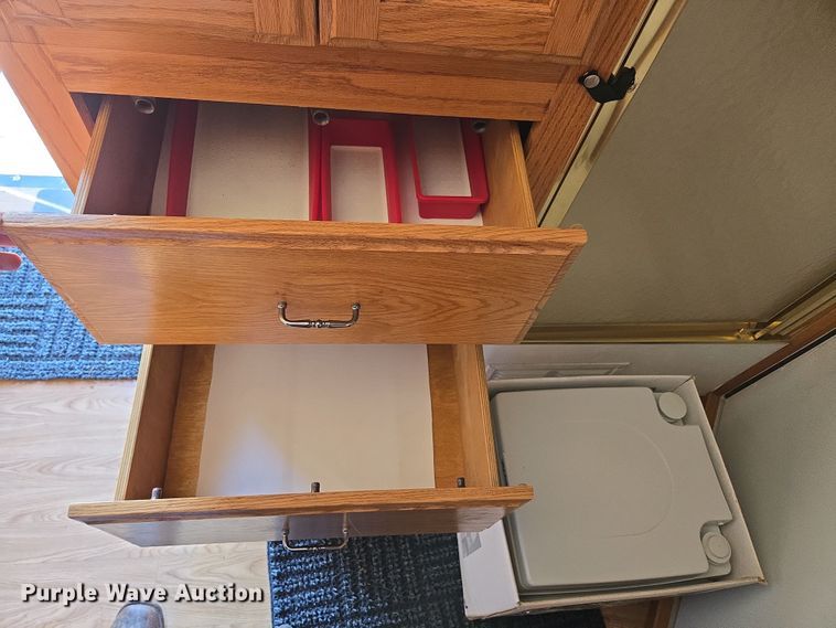 image for item EN3559 2001 Titan Trailer Mfg. Inc. horse trailer