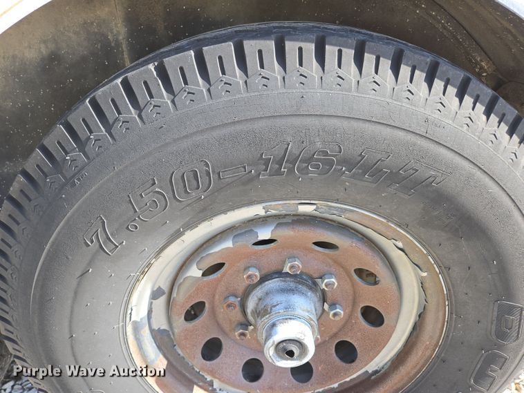 image for item EN3559 2001 Titan Trailer Mfg. Inc. horse trailer