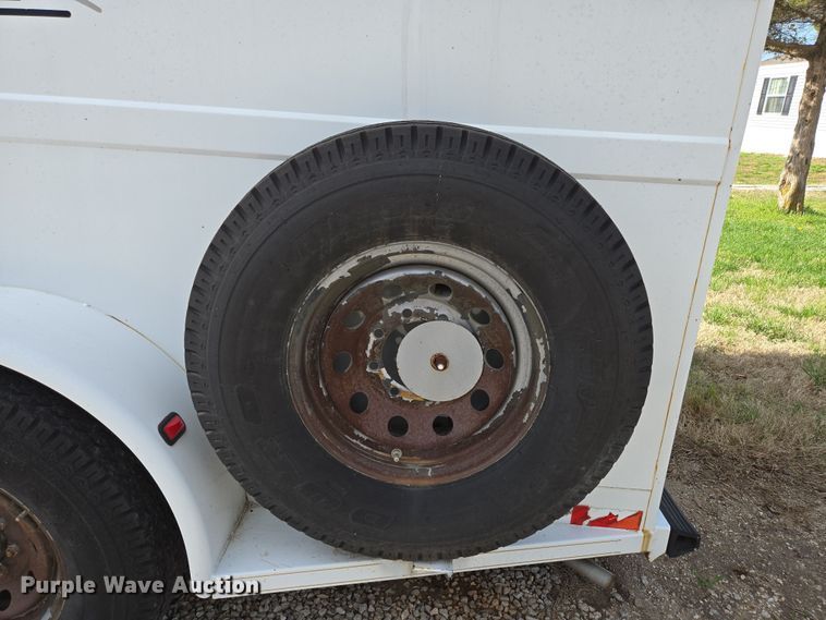 image for item EN3559 2001 Titan Trailer Mfg. Inc. horse trailer