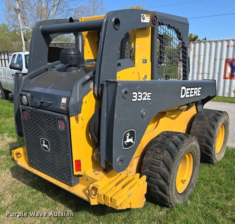 image for item EN3614 2014 John Deere 332E skid steer loader