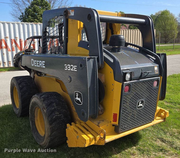 image for item EN3614 2014 John Deere 332E skid steer loader