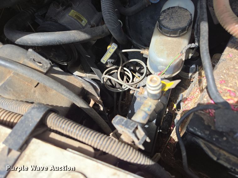 image for item EN3617 1994 Ford E350 shuttle bus