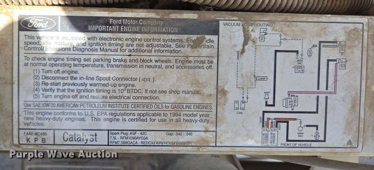 image for item EN3617 1994 Ford E350 shuttle bus