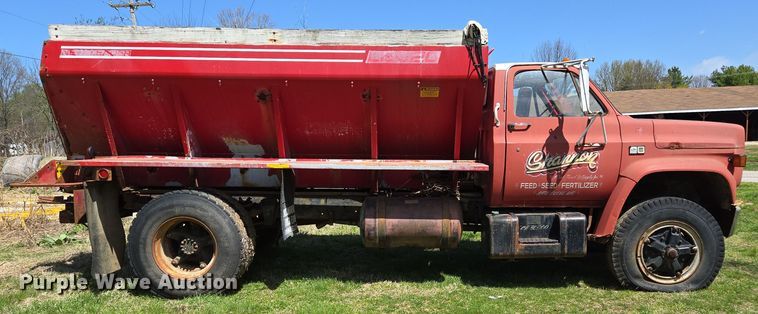 image for item EN3618 1982 Chevrolet 70 applicator truck