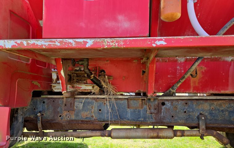 image for item EN3618 1982 Chevrolet 70 applicator truck