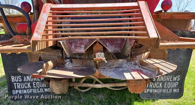 image for item EN3618 1982 Chevrolet 70 applicator truck