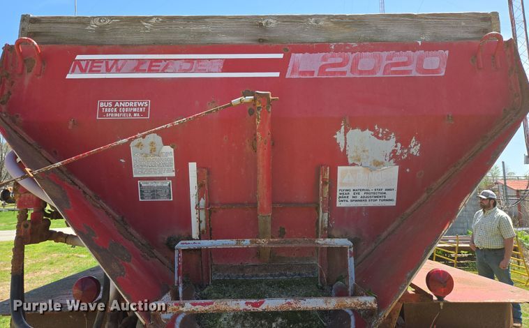 image for item EN3618 1982 Chevrolet 70 applicator truck