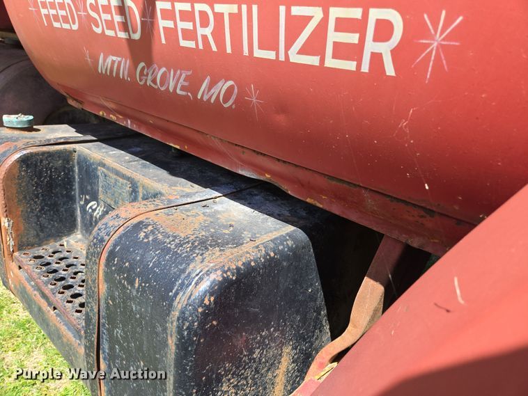 image for item EN3618 1982 Chevrolet 70 applicator truck