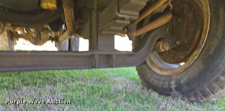 image for item EN3618 1982 Chevrolet 70 applicator truck