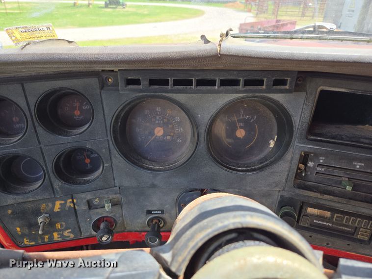 image for item EN3618 1982 Chevrolet 70 applicator truck