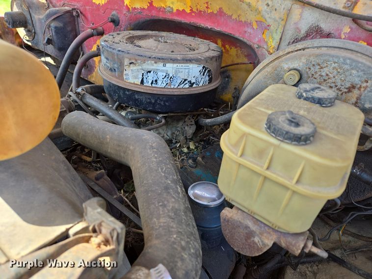 image for item EN3618 1982 Chevrolet 70 applicator truck