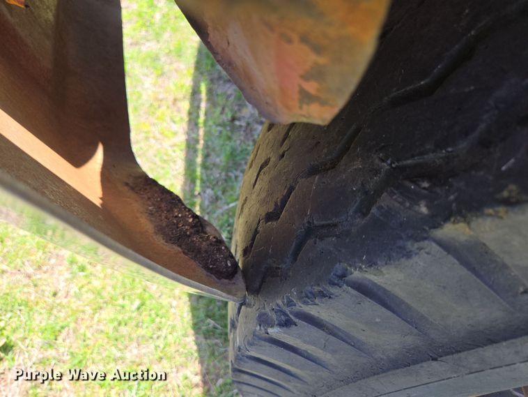 image for item EN3618 1982 Chevrolet 70 applicator truck