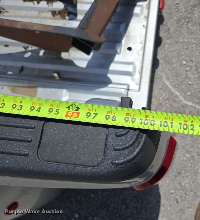 image for item EN3619 Pickup truck bed