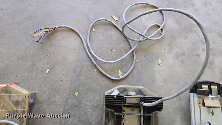 image for item EN3629 (6) light bars