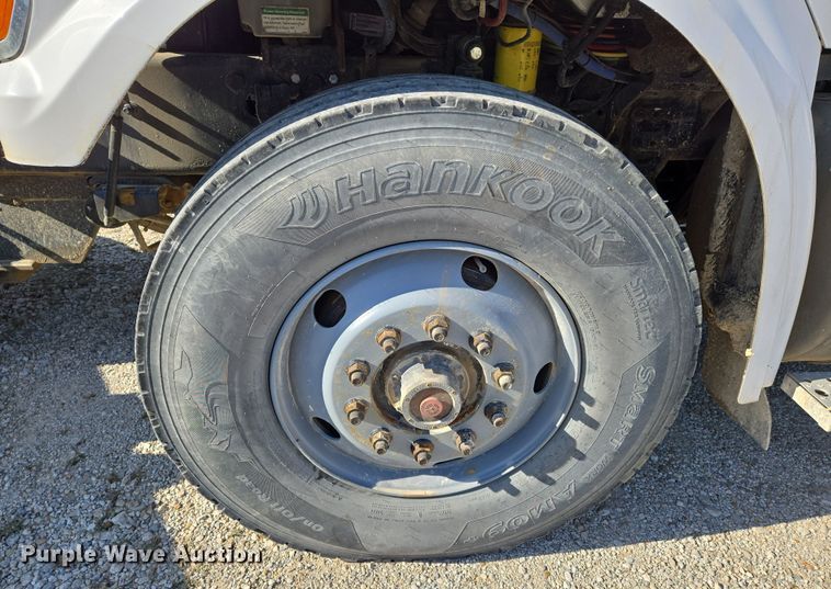 image for item EN8876 2010 Sterling L7500 dump truck