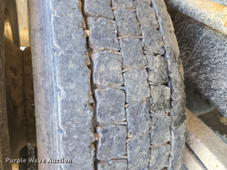 image for item EN8876 2010 Sterling L7500 dump truck