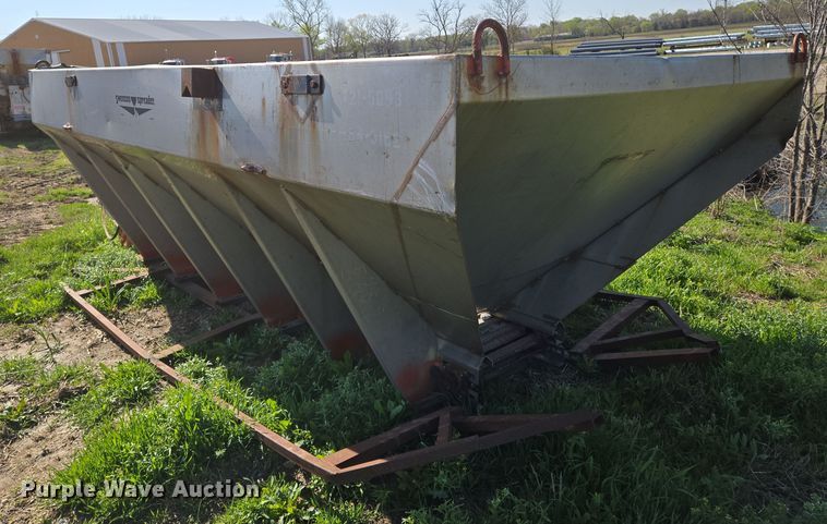 image for item EN8879 Swenson spreader