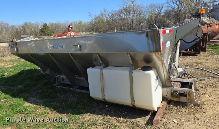 image for item EN8880 Henderson spreader