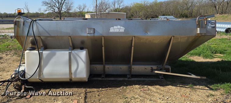 image for item EN8880 Henderson spreader