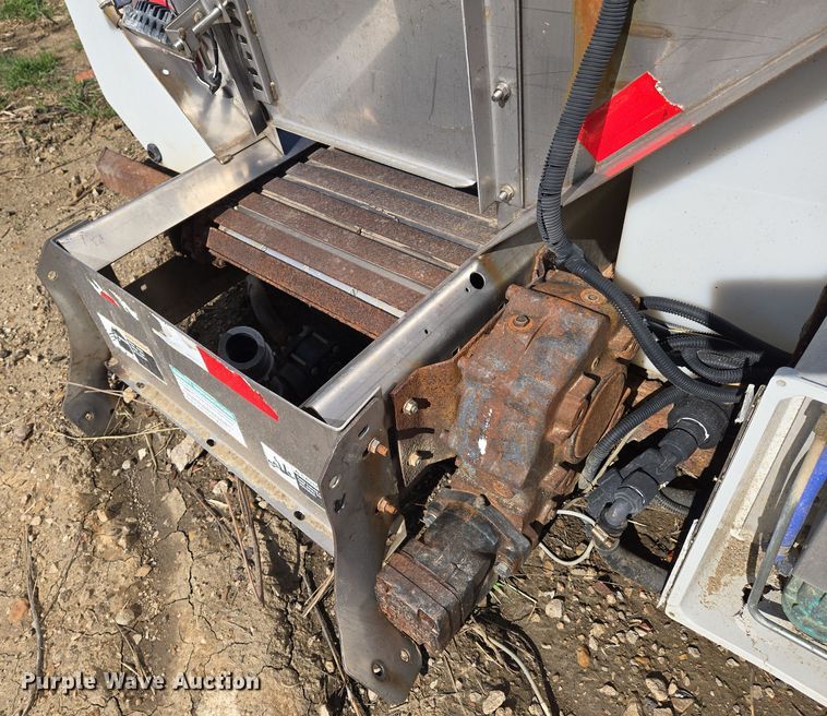 image for item EN8880 Henderson spreader