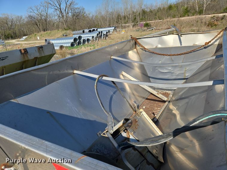 image for item EN8880 Henderson spreader