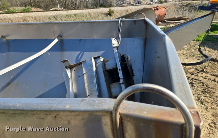 image for item EN8880 Henderson spreader