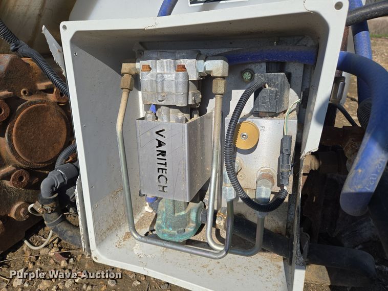 image for item EN8880 Henderson spreader