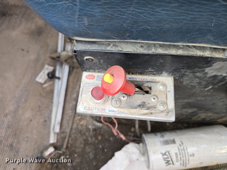 image for item EN8886 1993 Kenworth W900 semi truck