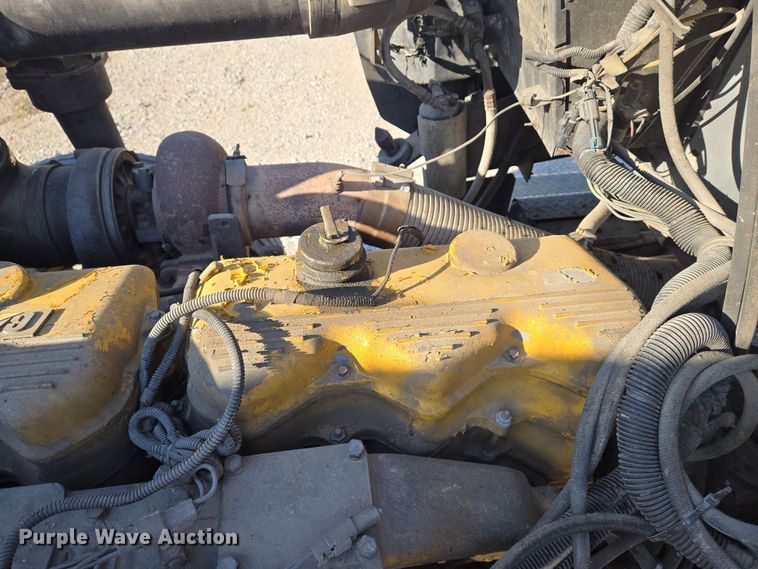 image for item EN8886 1993 Kenworth W900 semi truck