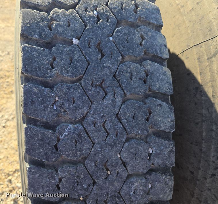 image for item EN8886 1993 Kenworth W900 semi truck