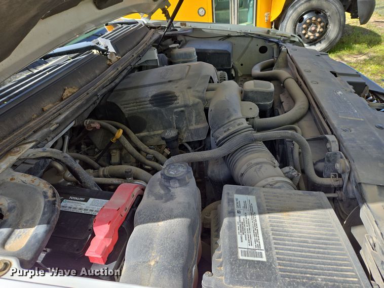 image for item EN8910 2008 Chevrolet  Suburban  SUV