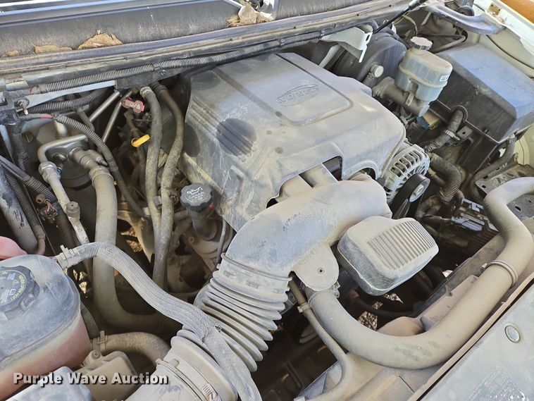 image for item EN8910 2008 Chevrolet  Suburban  SUV