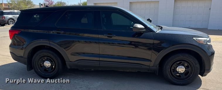 image for item EQ1283 2020 Ford Explorer Police Interceptor SUV