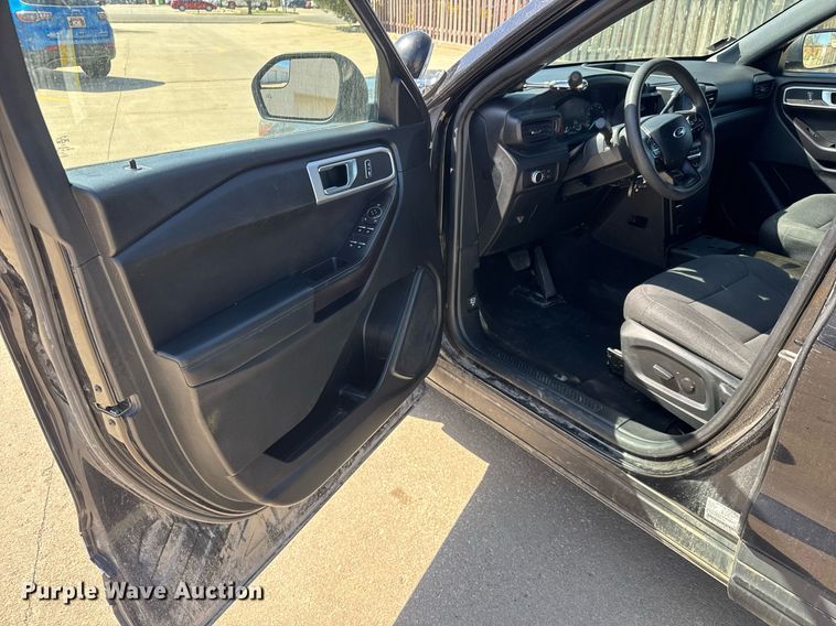 image for item EQ1284 2020 Ford Explorer Police Interceptor SUV