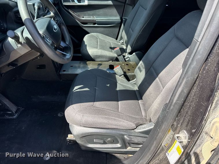 image for item EQ1284 2020 Ford Explorer Police Interceptor SUV