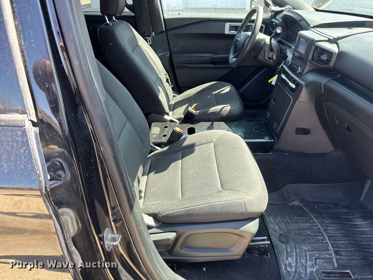 image for item EQ1285 2021 Ford Explorer Police Interceptor SUV