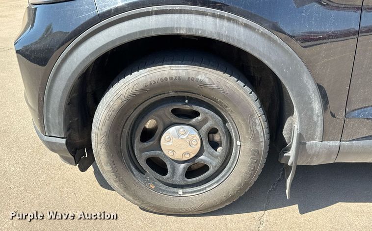 image for item EQ1285 2021 Ford Explorer Police Interceptor SUV