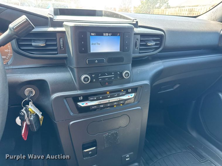 image for item EQ1286 2020 Ford Explorer Police Interceptor SUV