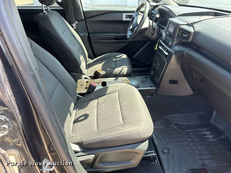image for item EQ1286 2020 Ford Explorer Police Interceptor SUV