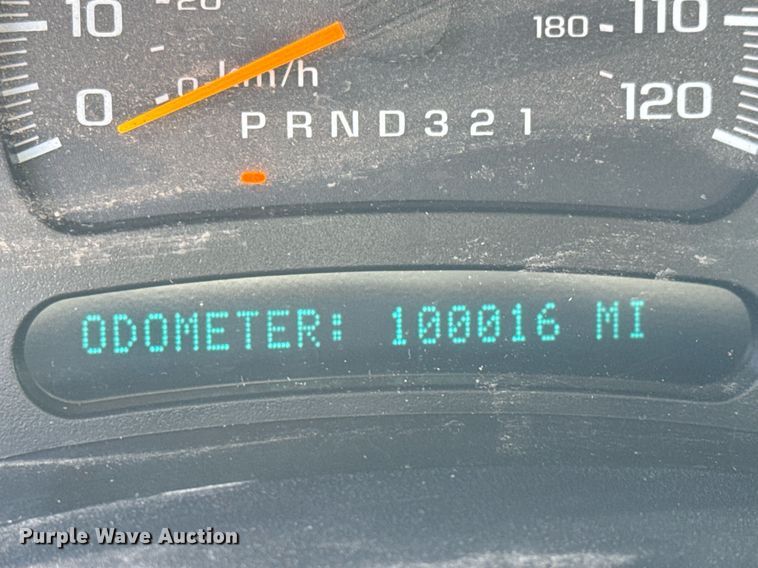 image for item EQ1289 2006 GMC Sierra 1500 Crew Cab pickup truck