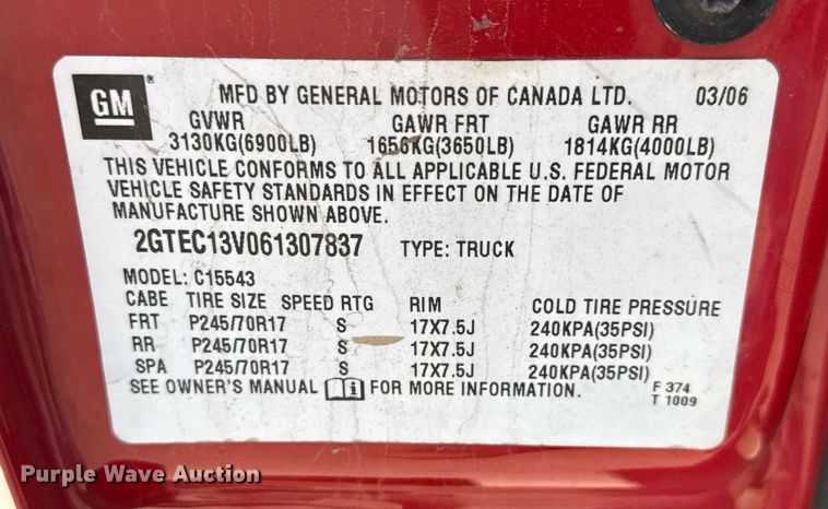 image for item EQ1289 2006 GMC Sierra 1500 Crew Cab pickup truck