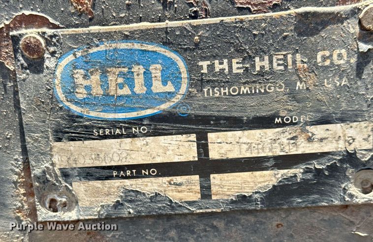 image for item EQ1291 1999 Ford F450 Super Duty  dump truck