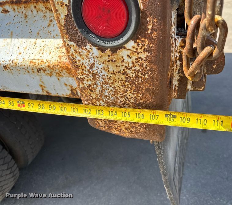 image for item EQ1291 1999 Ford F450 Super Duty  dump truck