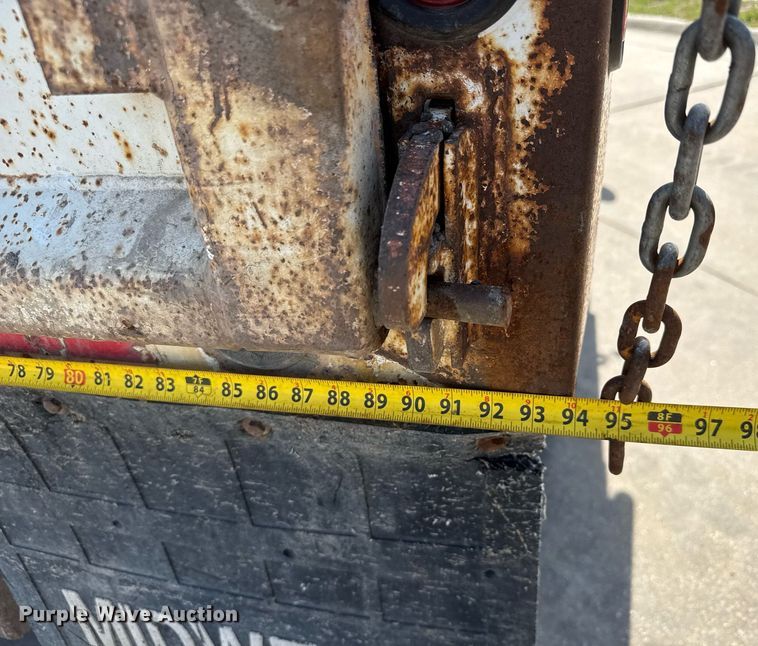 image for item EQ1291 1999 Ford F450 Super Duty  dump truck