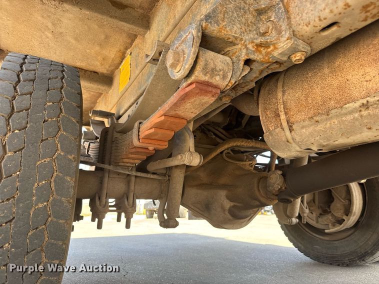 image for item EQ1291 1999 Ford F450 Super Duty  dump truck